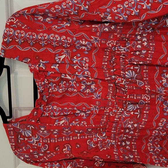 Womens top - Picture 3 of 5